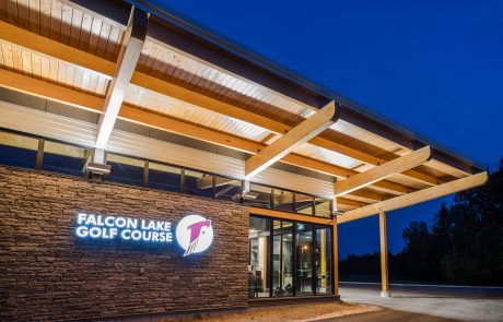 Falcon Lake Golf Course Clubhouse exterior
